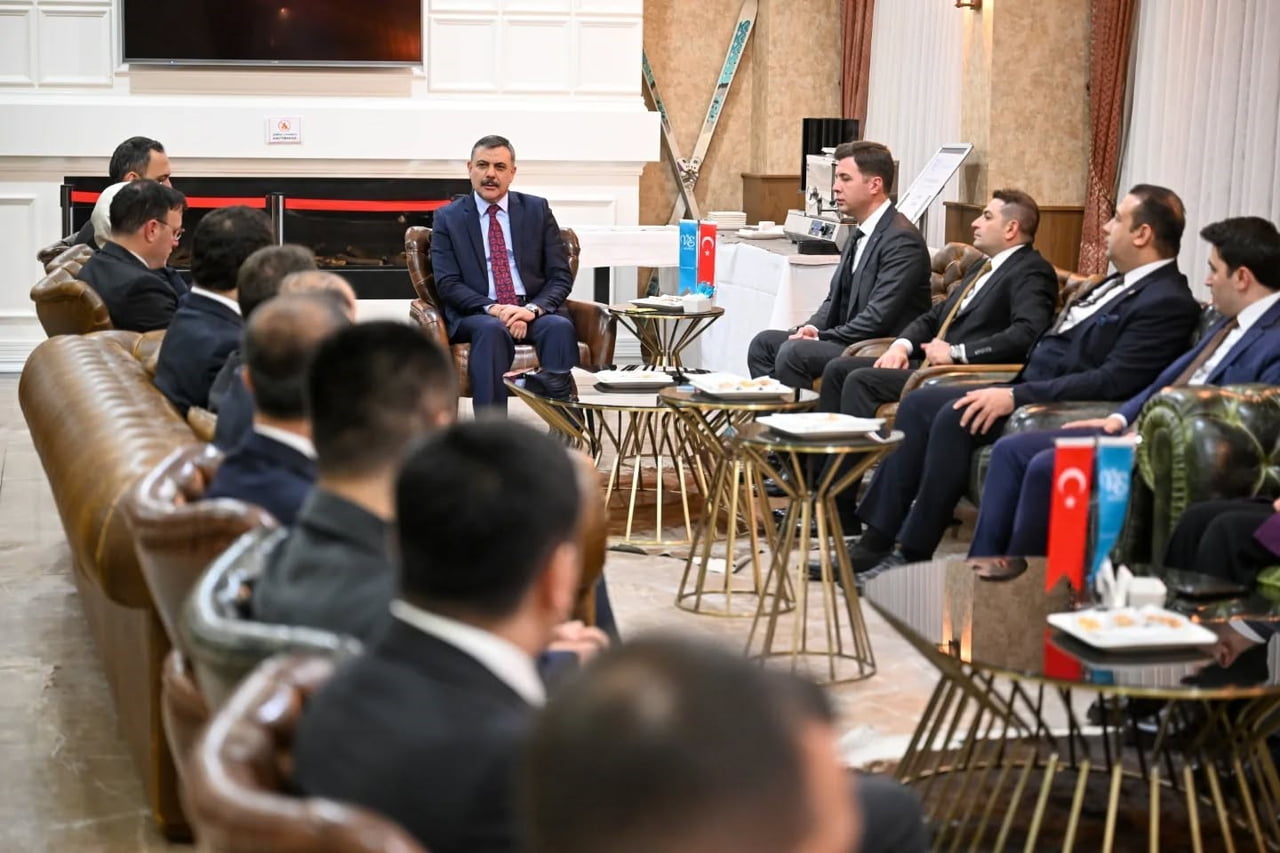 ERZURUM VALİSİ MUSTAFA ÇİFTÇİ, 10 OCAK İDARECİLER GÜNÜ DOLAYISIYLA ERZURUM’DA GÖREV YAPAN MÜLKİ...