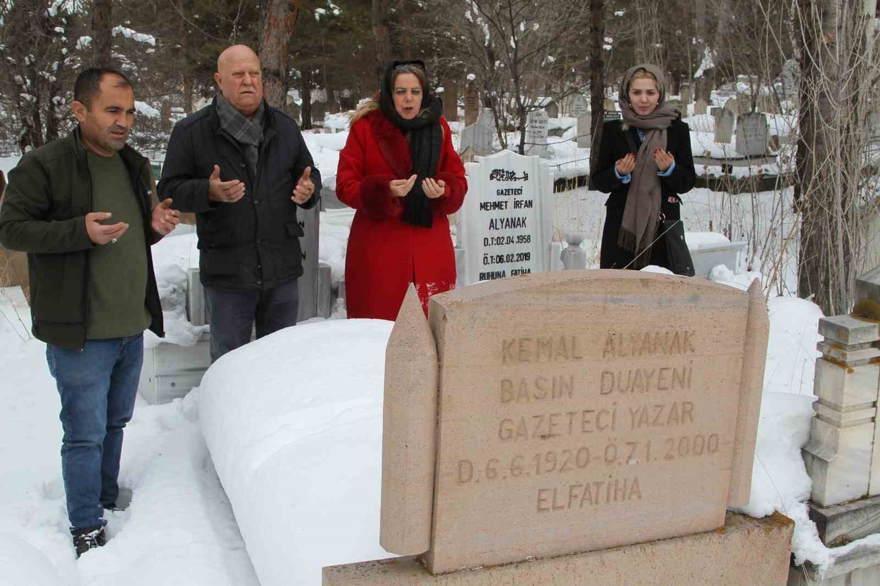 ERZURUM YENİ MEDYA DERNEĞİ (ERMED), 10 OCAK ÇALIŞAN GAZETECİLER GÜNÜ DOLAYISIYLA VEFAT EDEN...