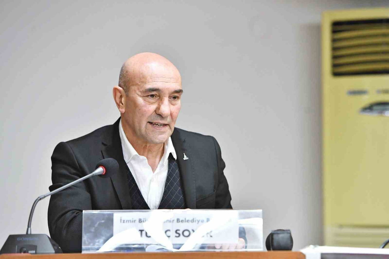 ESKİ İZMİR BÜYÜKŞEHİR BELEDİYE BAŞKANI TUNÇ SOYER