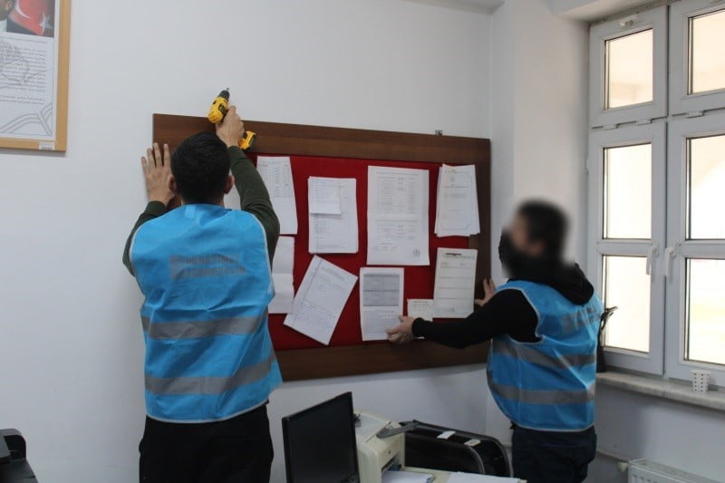 ESKİŞEHİR'DE 'KAMUYA YARARLI BİR İŞTE ÜCRETSİZ ÇALIŞMA YÜKÜMLÜLÜĞÜ KAPSAMINDA, ARA TATİLDE OLAN...