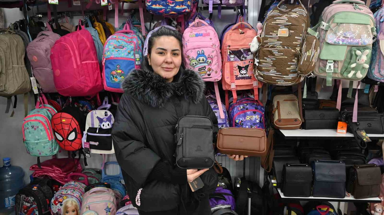 ESKİŞEHİR'DE ESNAF FATMA AYDIN, KIŞ AYLARINDA TÜKETİCİLERİN GÖSTERİŞTEN ZİYADE RAHATLIK VE...