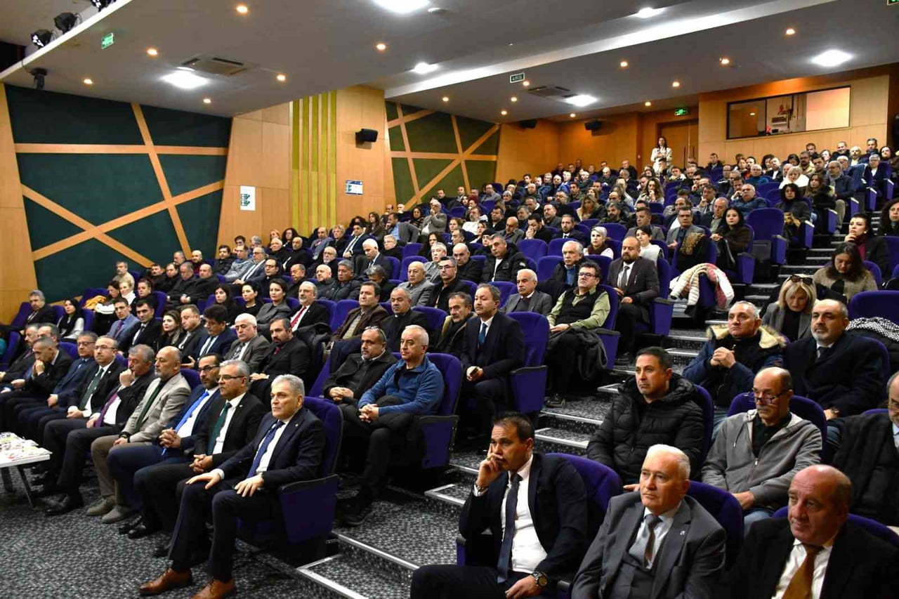 ESKİŞEHİR'DE MİLLİ EĞİTİM BAKANLIĞI (MEB) TEFTİŞ KURULU BAŞKANI FETHİ FAHRİ KAYA'NIN KATILIMIYLA...