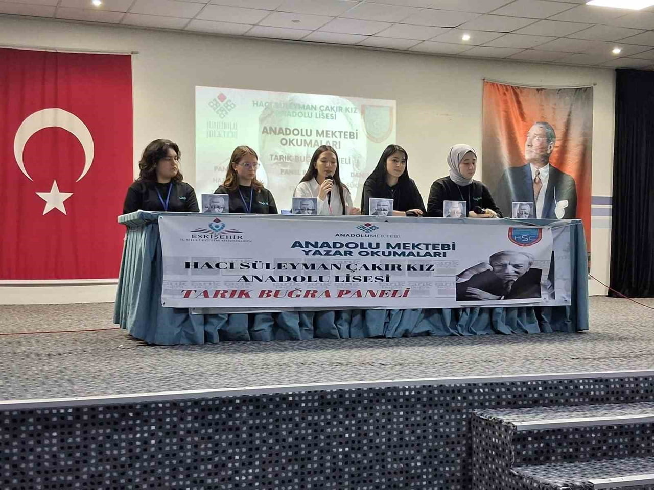 ESKİŞEHİR HACI SÜLEYMAN ÇAKIR KIZ ANADOLU LİSESİ’NDE, ANADOLU MEKTEBİ YAZAR OKUMALARI PROJESİ...