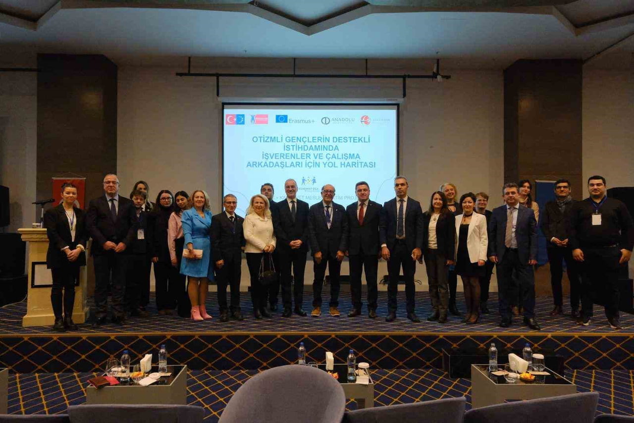 ESKİŞEHİR VALİLİĞİ VE ANADOLU ÜNİVERSİTESİ İŞ BİRLİĞİYLE HAYATA GEÇİRİLEN AVRUPA BİRLİĞİ...