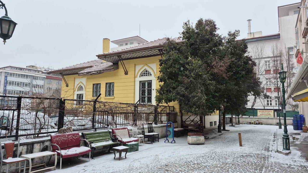 ESKİŞEHİR VALİSİ HÜSEYİN AKSOY, 1923’TEN 1935’E KADAR FAALİYET GÖSTEREN TÜRKİYE'NİN İLK YARGITAY...