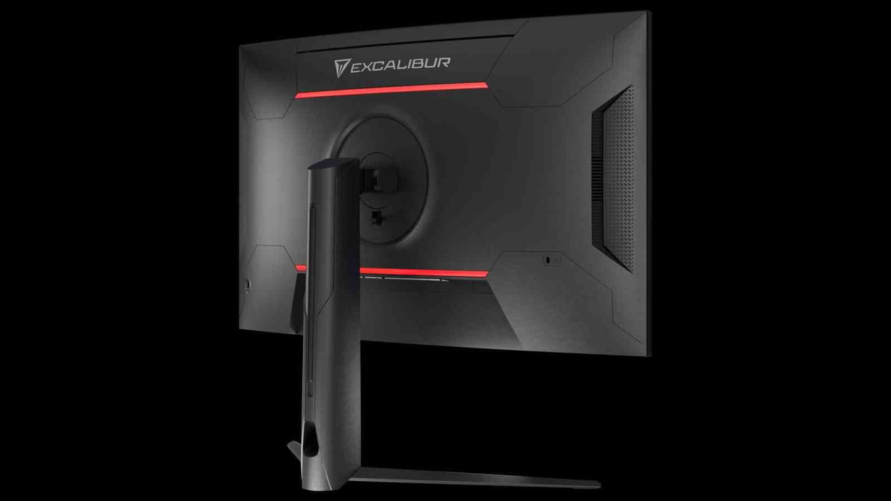 EXCALİBUR’UN 31,5 İNÇ KAVİSLİ (CURVED) EKRAN TASARIMINA, 2K QUAD HD ÇÖZÜNÜRLÜĞE VE 180 HZ YENİLEME...