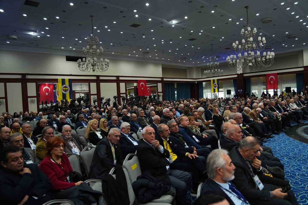 FENERBAHÇE YÜKSEK DİVAN KURULU TOPLANTISI, FENERBAHÇE SPOR KULÜBÜ FARUK ILGAZ TESİSLERİ'NDE...