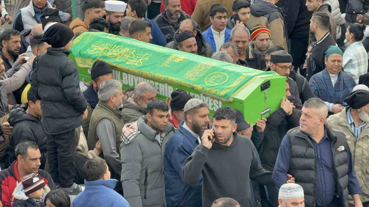 FERİT M., BUGÜN CANİK İLÇESİ YAVUZ SELİM MAHALLESİ YAVUZSELİM CAMİİ'NDE İKİNDİ NAMAZINI MÜTEAKİP...