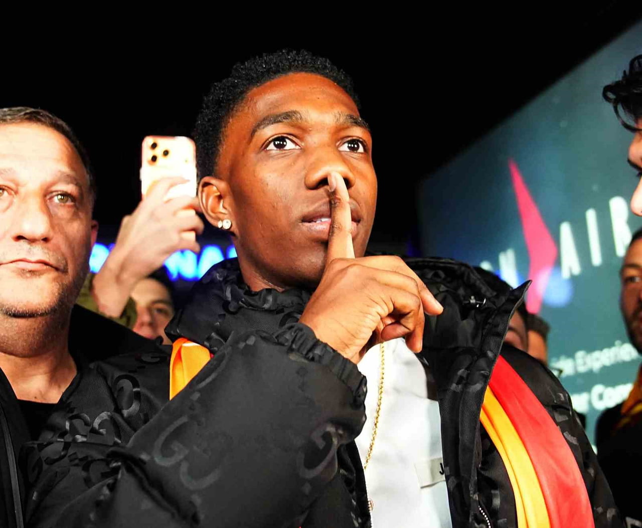 GALATASARAY'IN TRANSFERİ KONUSUNDA ANLAŞMA SAĞLADIĞI KOLOMBİYALI FUTBOLCU YASER ASPRİLLA...