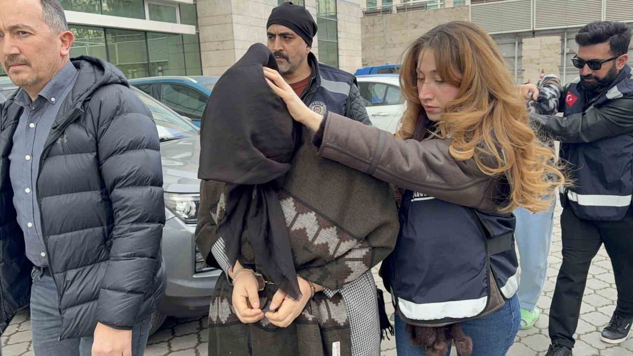 GAMZE S.(38) ADLİYEYE SEVK EDİLDİ.