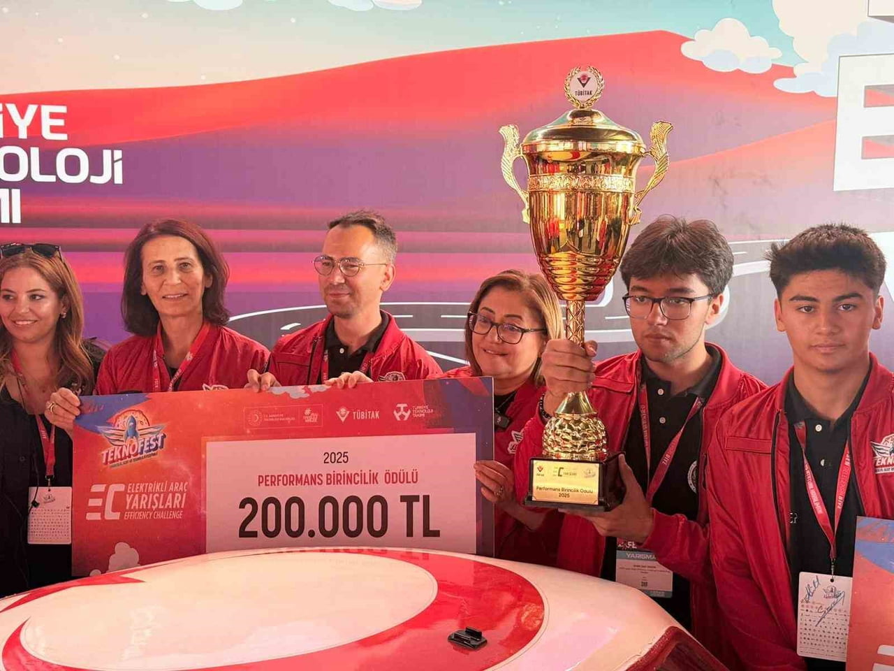 GAZİANTEP BÜYÜKŞEHİR, 2025 YILINI ULUSAL VE ULUSLARARASI ALANDA ÖDÜLLERLE TAÇLANDIRDI