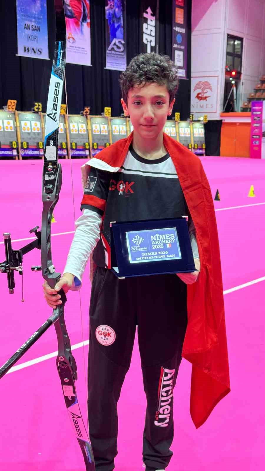 GAZİANTEP KOLEJ VAKFI ÖZEL ORTAOKULU ÖĞRENCİSİ MEHMET AKİF ŞAHİN KATILDIĞI OKÇULUK DÜNYA KUPASI...