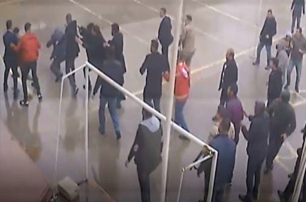 GAZİANTEP’TE, BİRİ MUHTAR ADAYI OLAN ÜÇ KARDEŞİN ÖLÜMÜYLE SONUÇLANAN MUHTARLIK KAVGASINA İLİŞKİN...