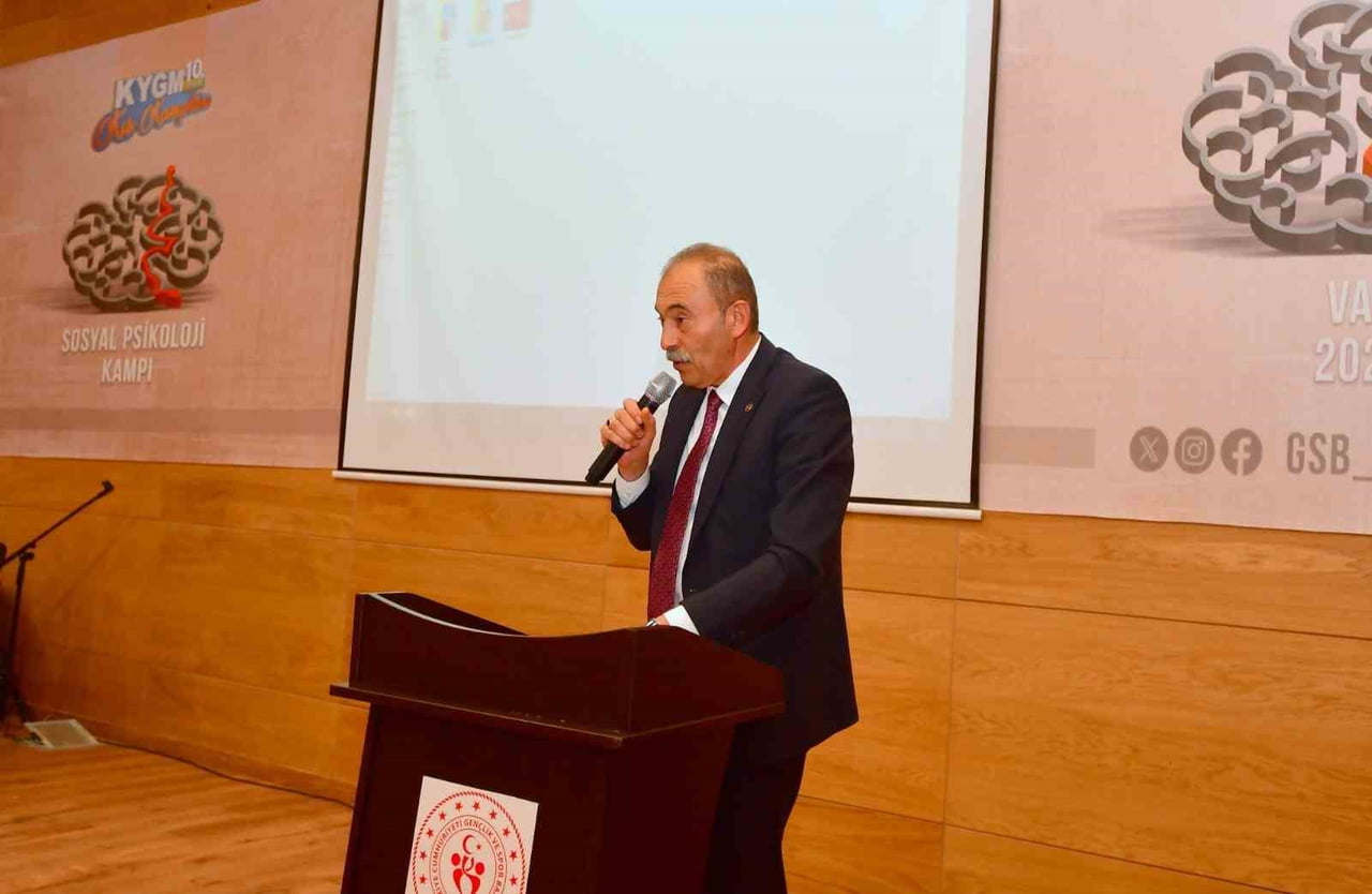 GENÇLİK VE SPOR BAKANLIĞI KREDİ VE YURTLAR GENEL MÜDÜRLÜĞÜ TARAFINDAN DÜZENLENEN KYGM 10. TEMATİK...