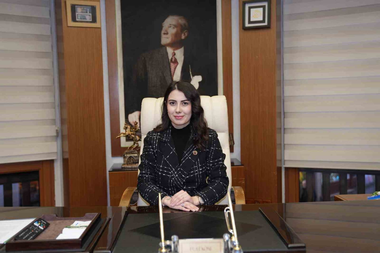 GİRESUN BELEDİYE BAŞKANI FUAT KÖSE, İL DIŞI PROGRAMI NEDENİYLE GÖREVİNİ BELEDİYE MECLİS ÜYESİ...