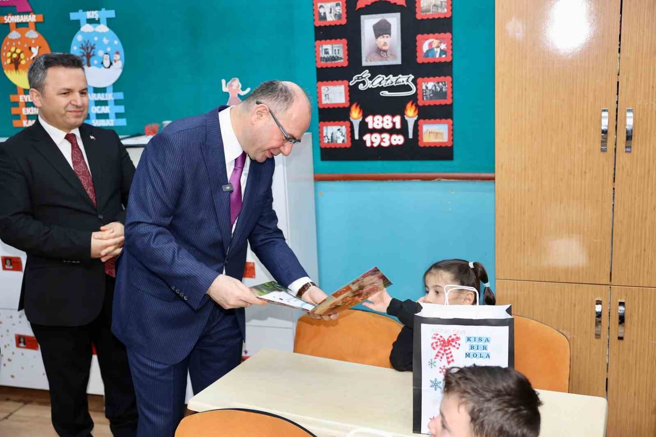 GİRESUN’DA 2025-2026 EĞİTİM VE ÖĞRETİM YILININ BİRİNCİ DÖNEMİ BUGÜN SONA ERDİ. İL GENELİNDE ÖRGÜN...