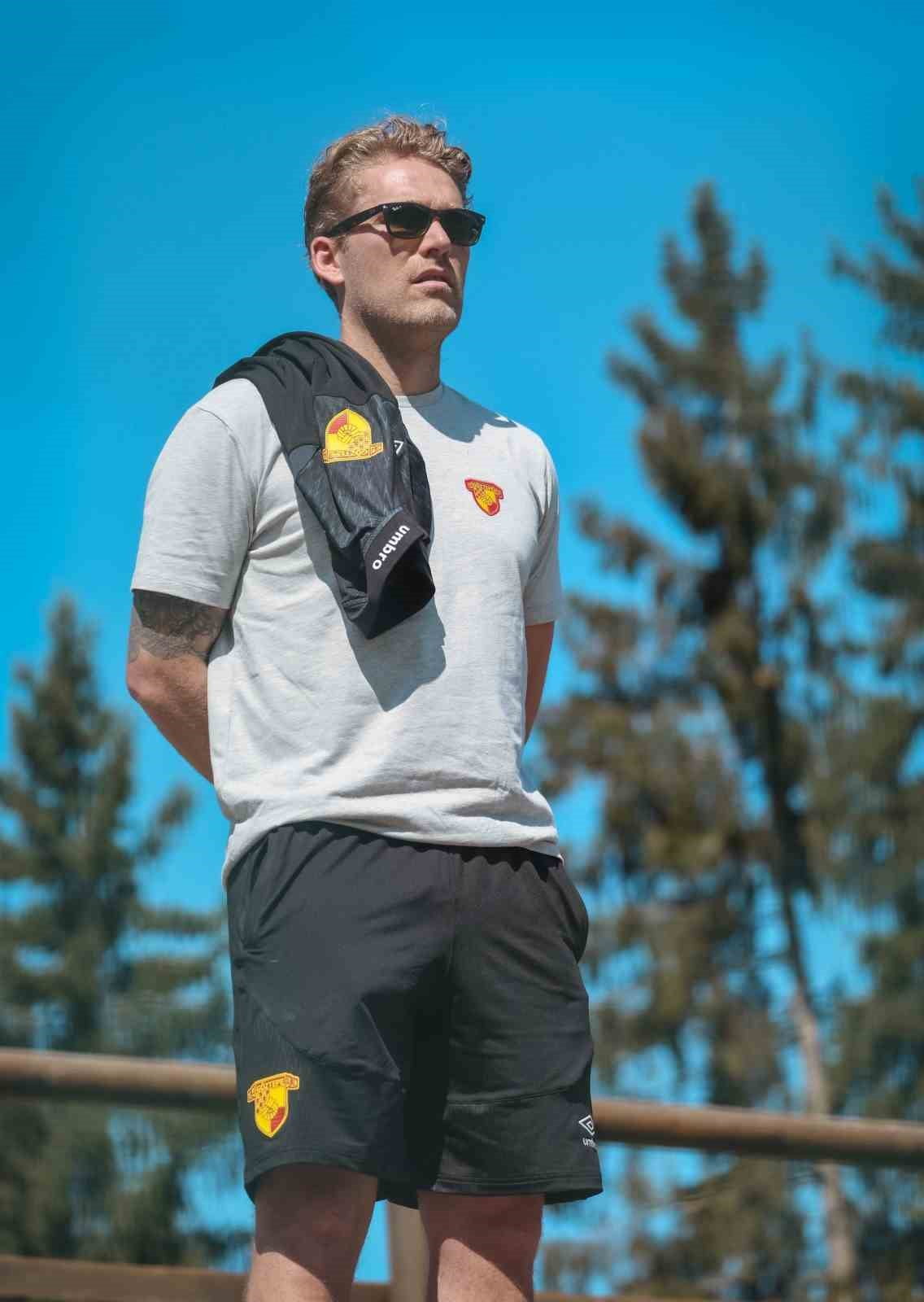 GÖZTEPE BAŞKANI RASMUS ANKERSEN, SEZONUN İLK YARISINA VE ARA TRANSFER DÖNEMİNE DAİR KULÜBÜN SOSYAL...