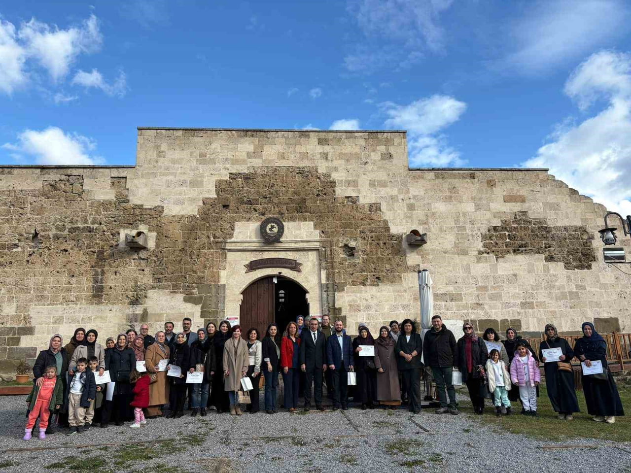 GÜÇLÜ BİR AİLE YAPISI VE SAĞLIKLI BİR TOPLUM OLUŞTURMA HEDEFİYLE SAMSUN BÜYÜKŞEHİR BELEDİYESİ...