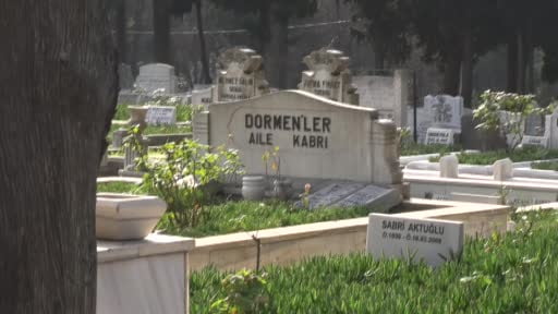 Haldun Dormen Edirnekapı Mezarlığı’nda toprağa verildi