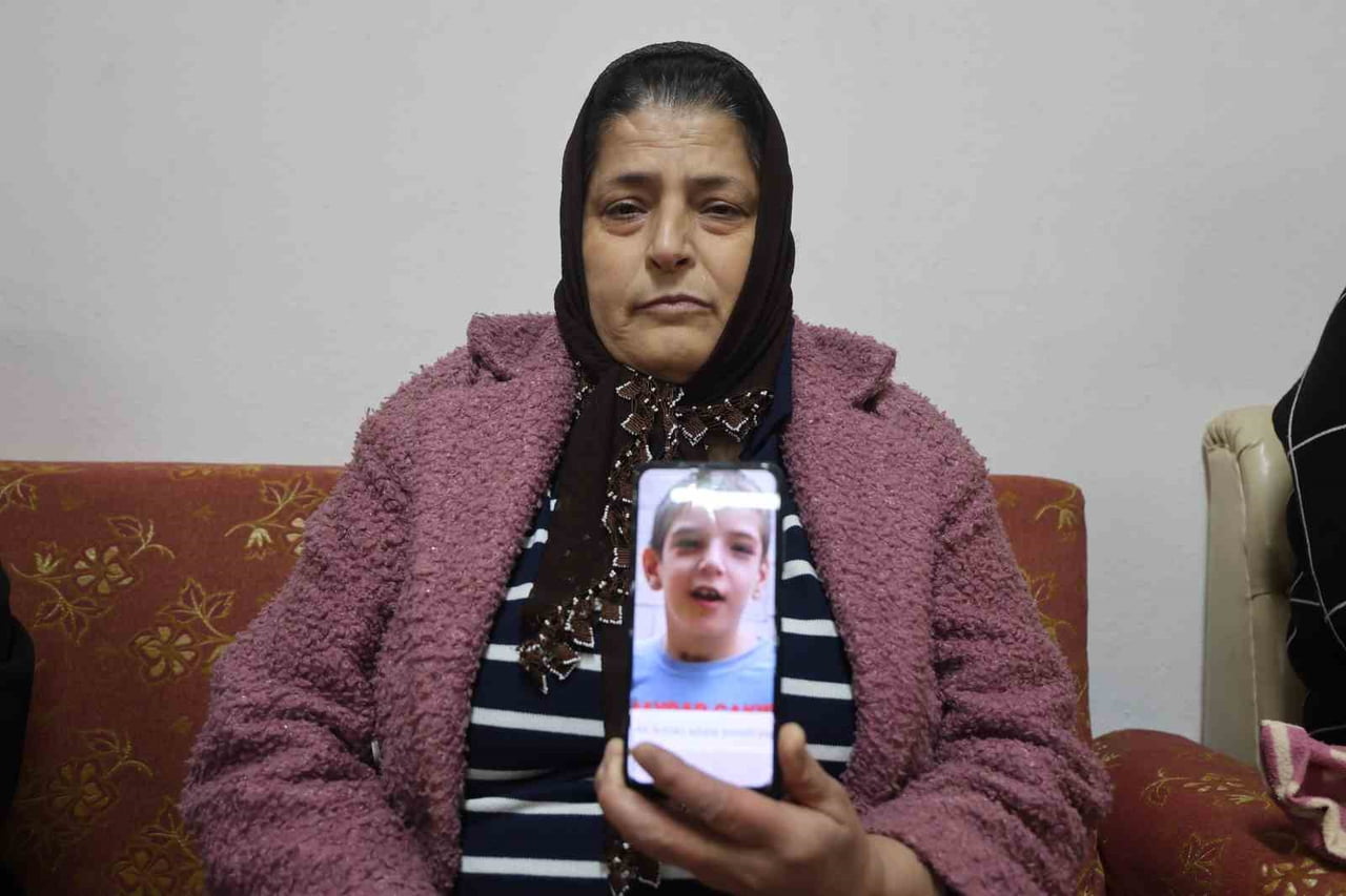 HATAY’DA DOĞUŞTAN KALÇALARINDAN YAPIŞIK DOĞAN SİYAM İKİZLERİ 9 YAŞLARINDAKİ ALİ HAYDAR İLE MEDYAN...