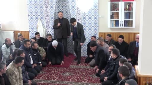 Hınıs’ta husumetli aileler ilçe protokolü ve kanaat önderlerinin araya girmesiyle...