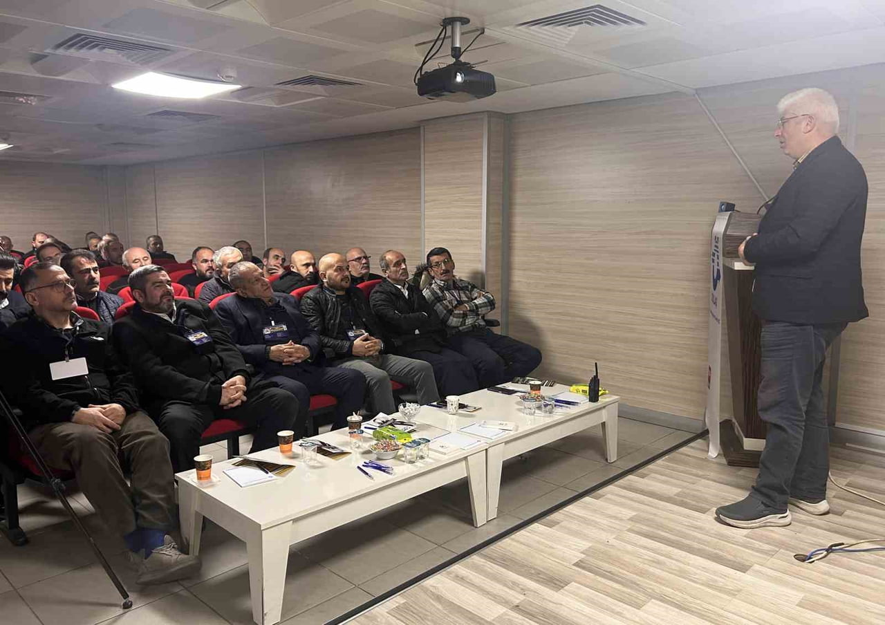 İETT ÖZEL HALK OTOBÜSLERİ BÜNYESİNDE GÖREV YAPAN 1000 ŞOFÖR VE ÇALIŞAN İÇİN KAPSAMLI BİR EĞİTİM...