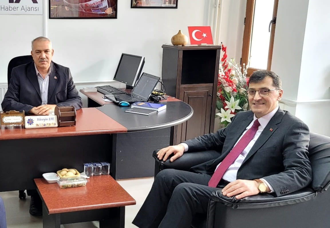 İHLAS HABER AJANSI KÜTAHYA BÜROSU'NU ZİYARET EDEN KÜTAHYA BELEDİYE BAŞKANI KAHVECİ, BURADA ÖNEMLİ...