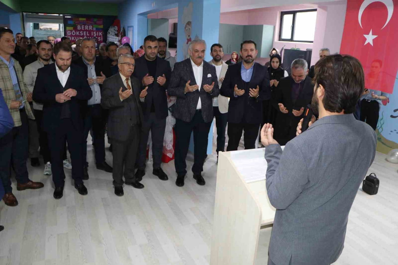 İLÇE MÜFTÜLÜĞÜ BİNASINDA YER ALIYOR