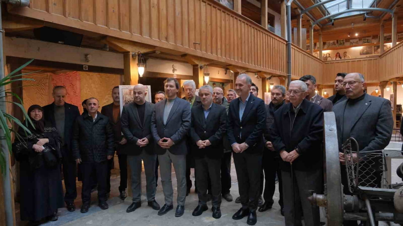 İNEGÖL KENT MÜZESİ, KURULUŞUNUN 17’NCİ YILINI ÖZEL BİR SERGİYLE TAÇLANDIRDI. 10 OCAK 2009’DA...