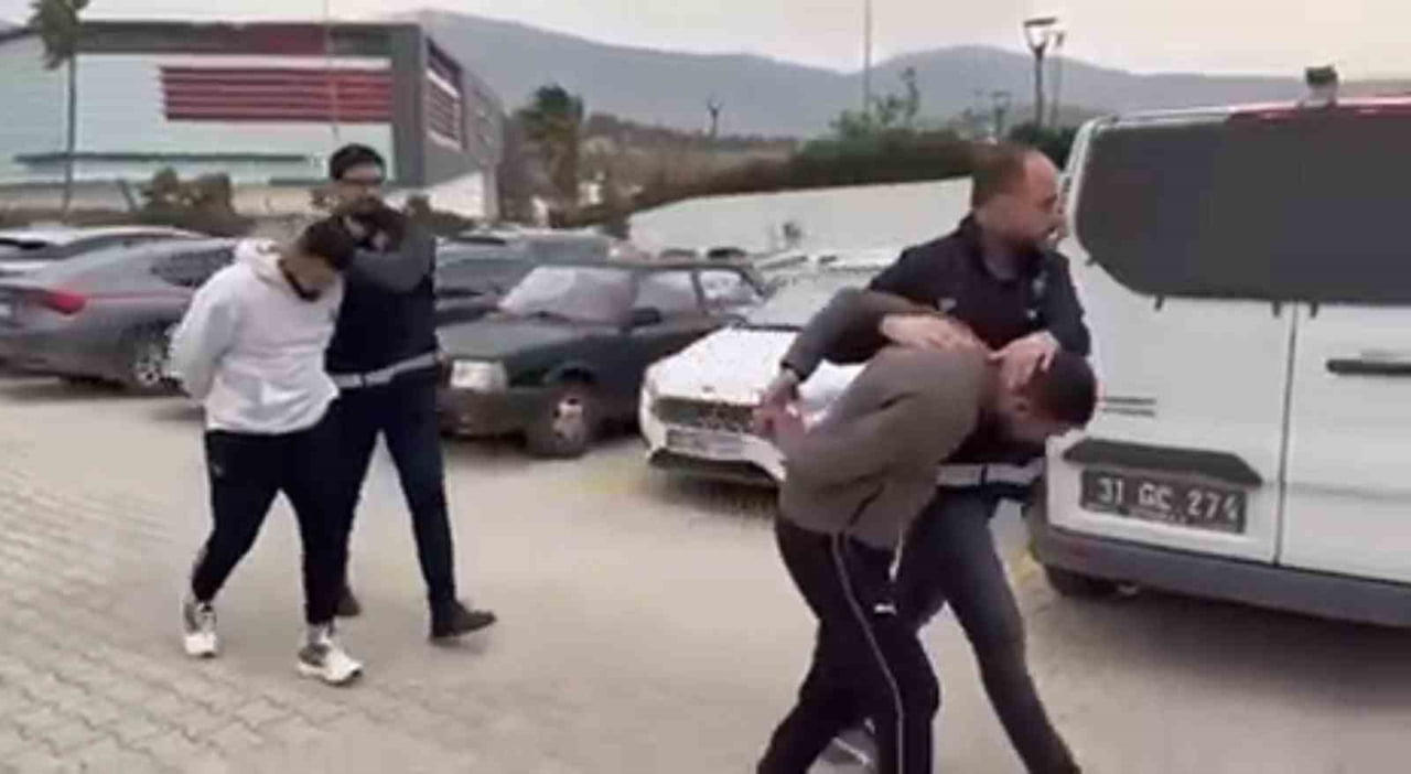 İSKENDERUN’DA HAPİS CEZASI İLE ARANAN 2 KİŞİ TUTUKLANDI