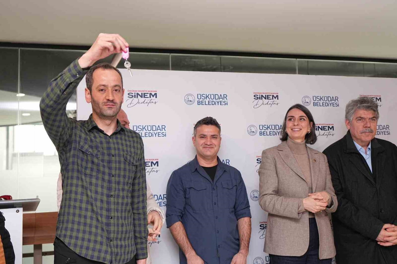 İSTANBUL (İHA) - ÜSKÜDAR BELEDİYESİ 10 OCAK ÇALIŞAN GAZETECİLER GÜNÜ'NDE, BASIN MENSUPLARININ...