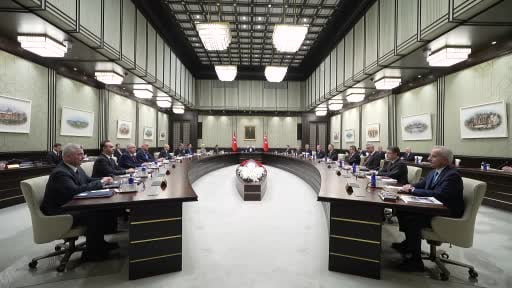 Kabine Toplantısı, Cumhurbaşkanı Erdoğan başkanlığında Beştepe'de başladı