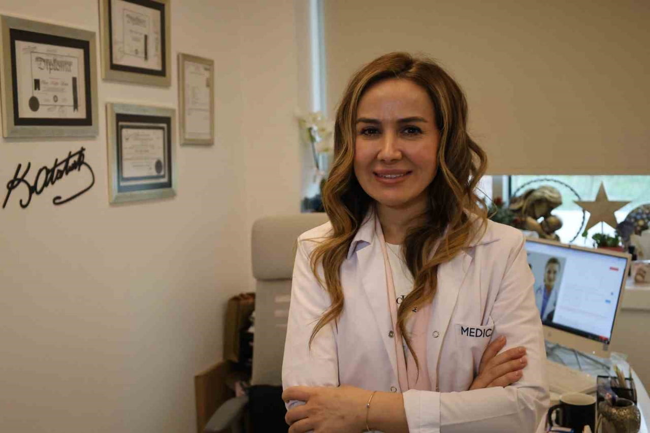 KADIN HASTALIKLARI VE DOĞUM UZMANI OP. DR. İLKAY NAFİYE TOPALOĞLU