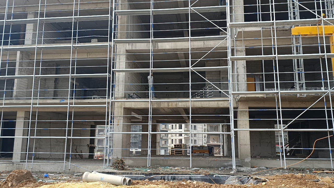 KAHRAMANMARAŞ’TA İNŞAAT KAZASI: 1 İŞÇİ YARALANDI