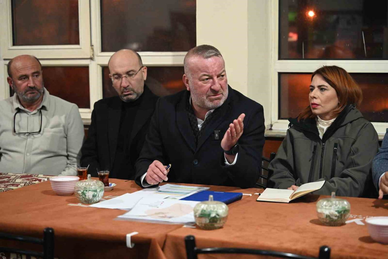 KARACABEY BELEDİYESİ, KIRSAL MAHALLELERİN GELECEĞİNİ ŞEKİLLENDİRECEK YENİ İMAR PLANLARINI YERİNDE...