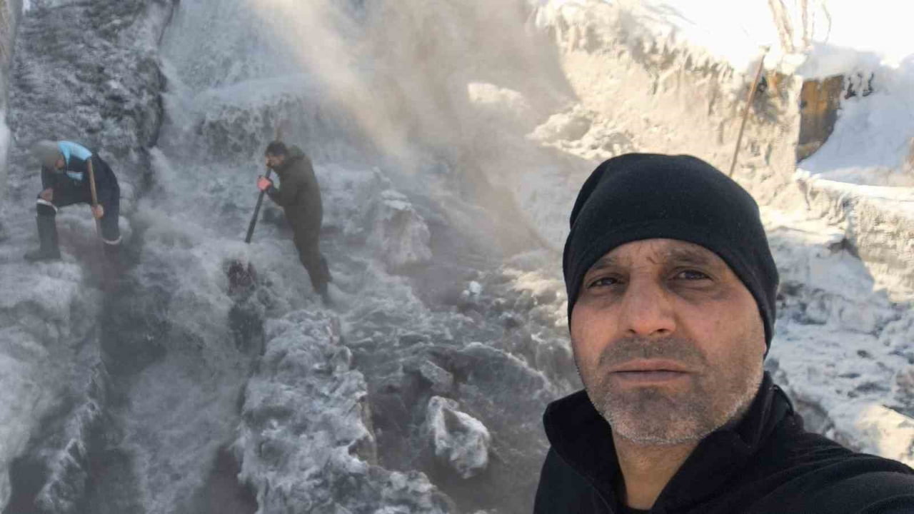 KARS'TA HAVA SICAKLIĞININ SIFIRIN ALTINDA 30 DERECELERE KADAR DÜŞMESİYLE BİRLİKTE, AKARSULAR...