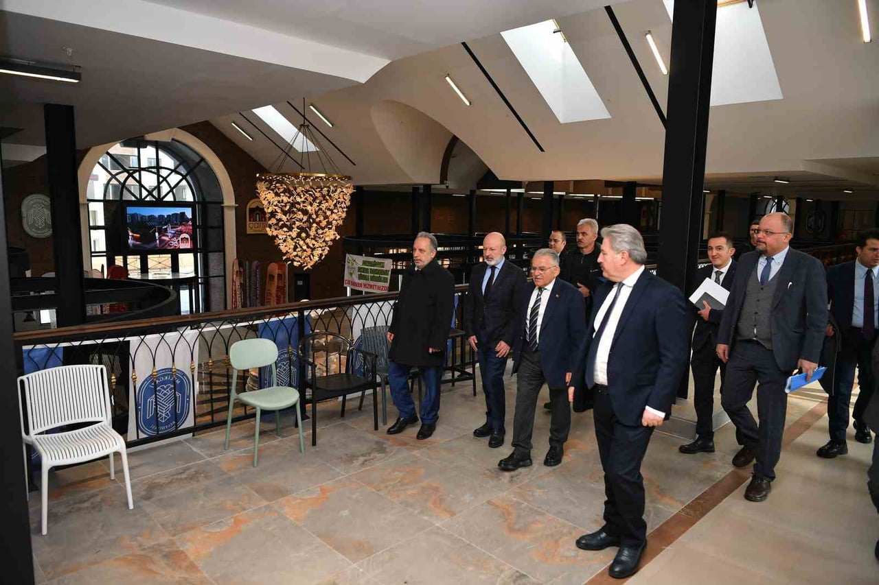 KAYSERİ BÜYÜKŞEHİR BELEDİYE BAŞKANI DR. MEMDUH BÜYÜKKILIÇ; MELİKGAZİ BELEDİYESİ TARAFINDAN İNŞA...