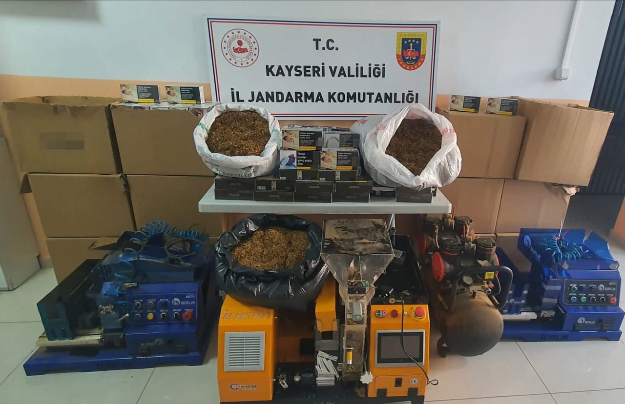 KAYSERİ’DE JANDARMA EKİPLERİ TARAFINDAN YAPILAN KAÇAKÇILIK OPERASYONUNDA, 2 ŞAHIS GÖZALTINA...