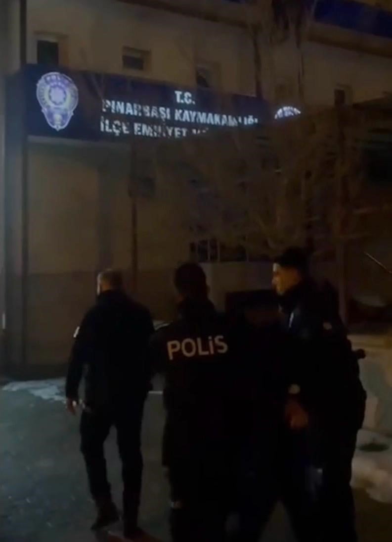 KAYSERİ’DE POLİS EKİPLERİ TARAFINDAN ÇEŞİTLİ SUÇLARDAN TOPLAMDA 54 YIL 4 AY 25 GÜN KESİNLEŞMİŞ...