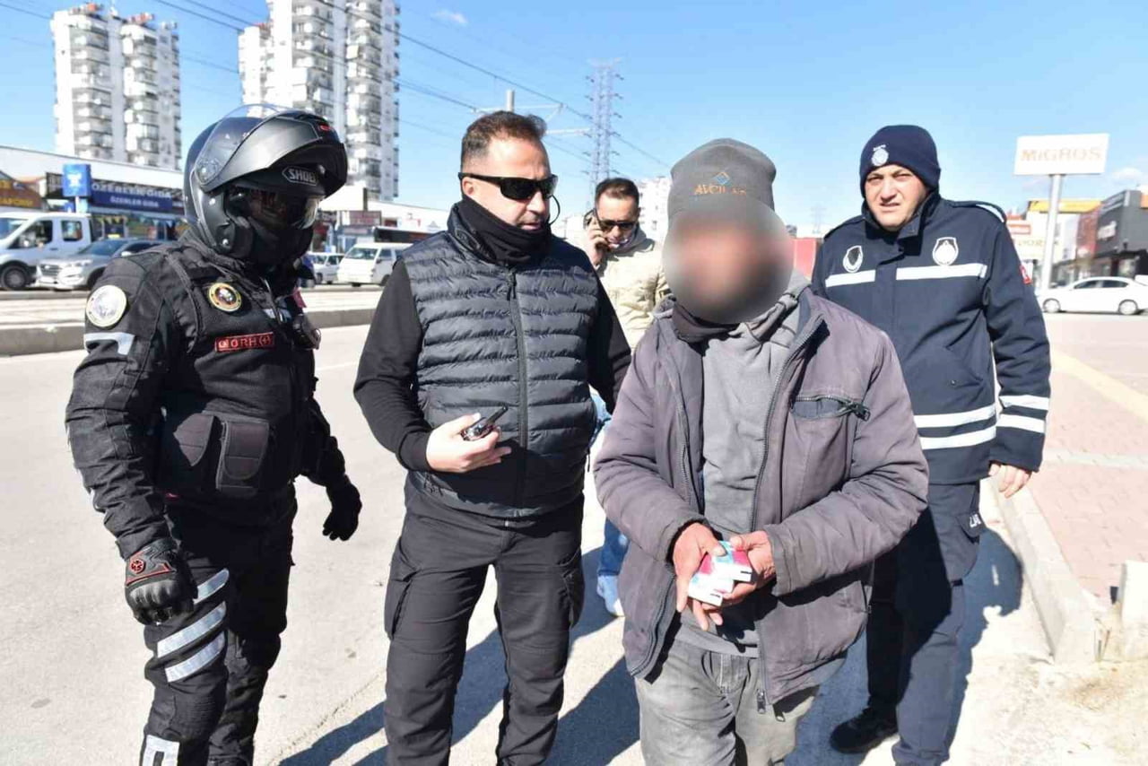 KEPEZ BELEDİYESİ ZABITA MÜDÜRLÜĞÜ EKİPLERİ, ANTALYA BÜYÜKŞEHİR BELEDİYESİ VE GENEL KOLLUK...