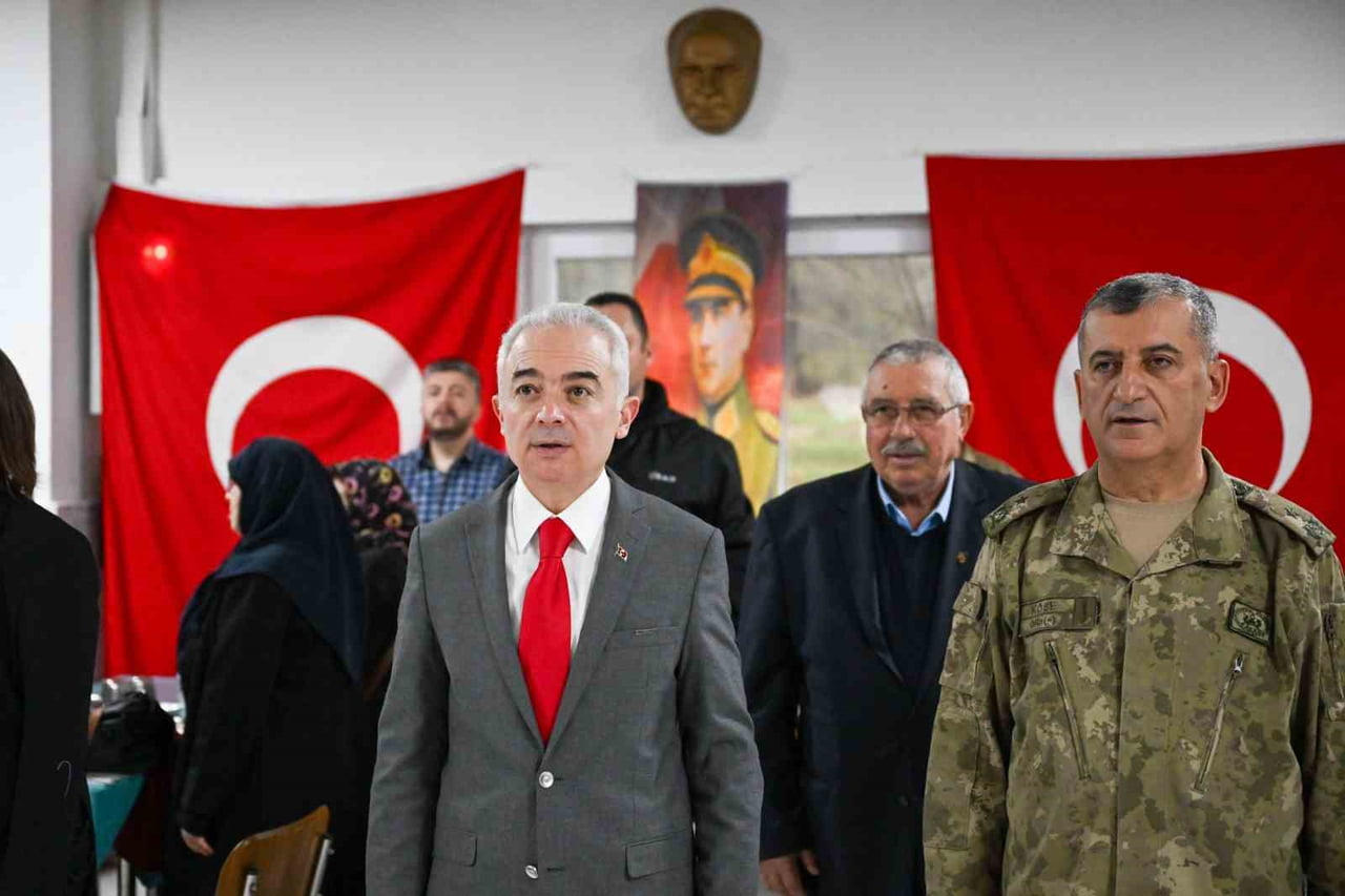 KIRKLARELİ VALİSİ UĞUR TURAN VE 55. MEKANİZE PİYADE TUGAY KOMUTANI TUĞGENERAL ERDAL KÖSE, ŞEHİT...