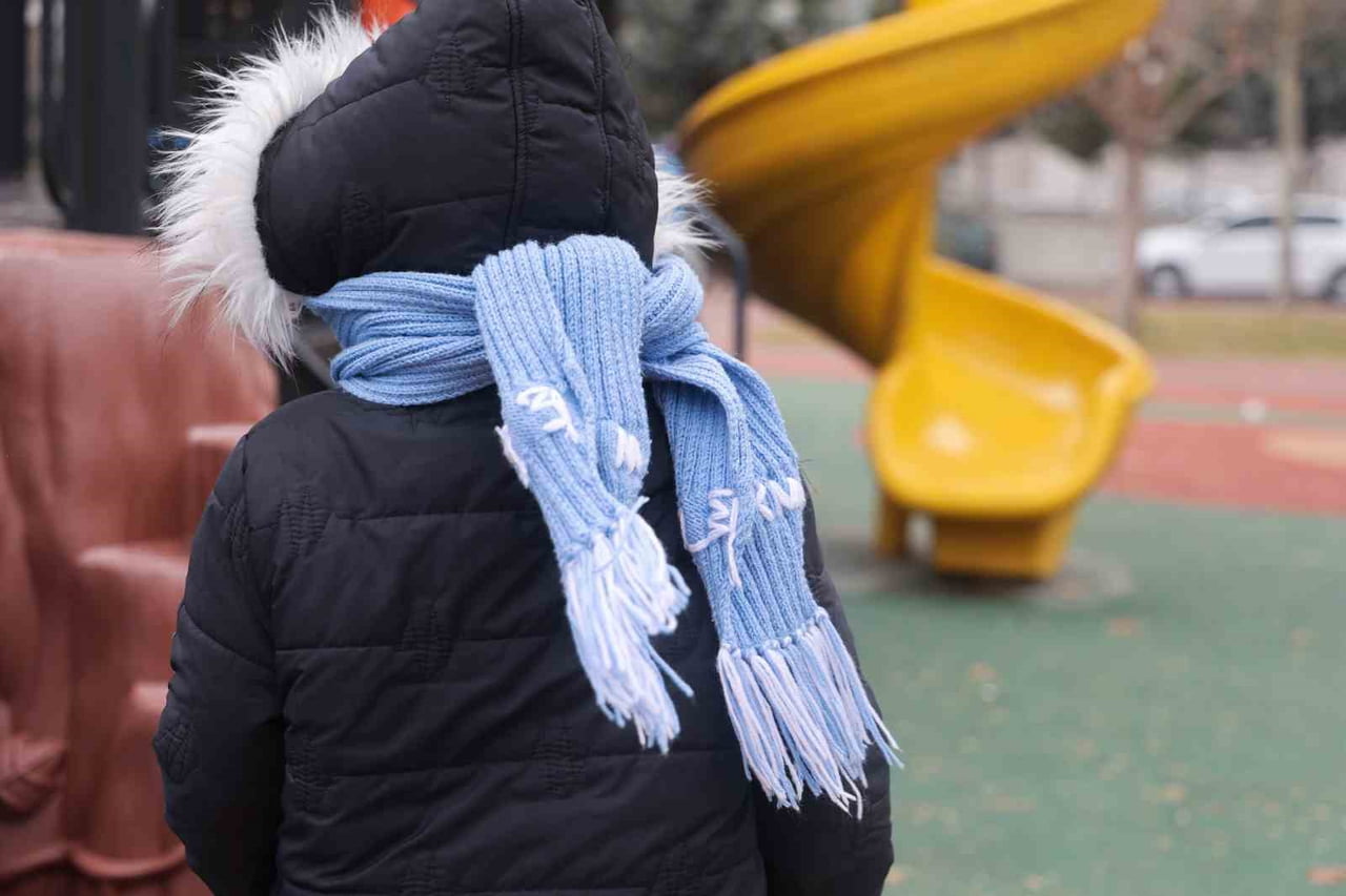 KIŞ AYLARINDA ÇOCUKLARDA ARTAN ENFEKSİYON HASTALIKLARINA DİKKAT ÇEKEN UZMANLAR ÖZELLİKLE GRİP...