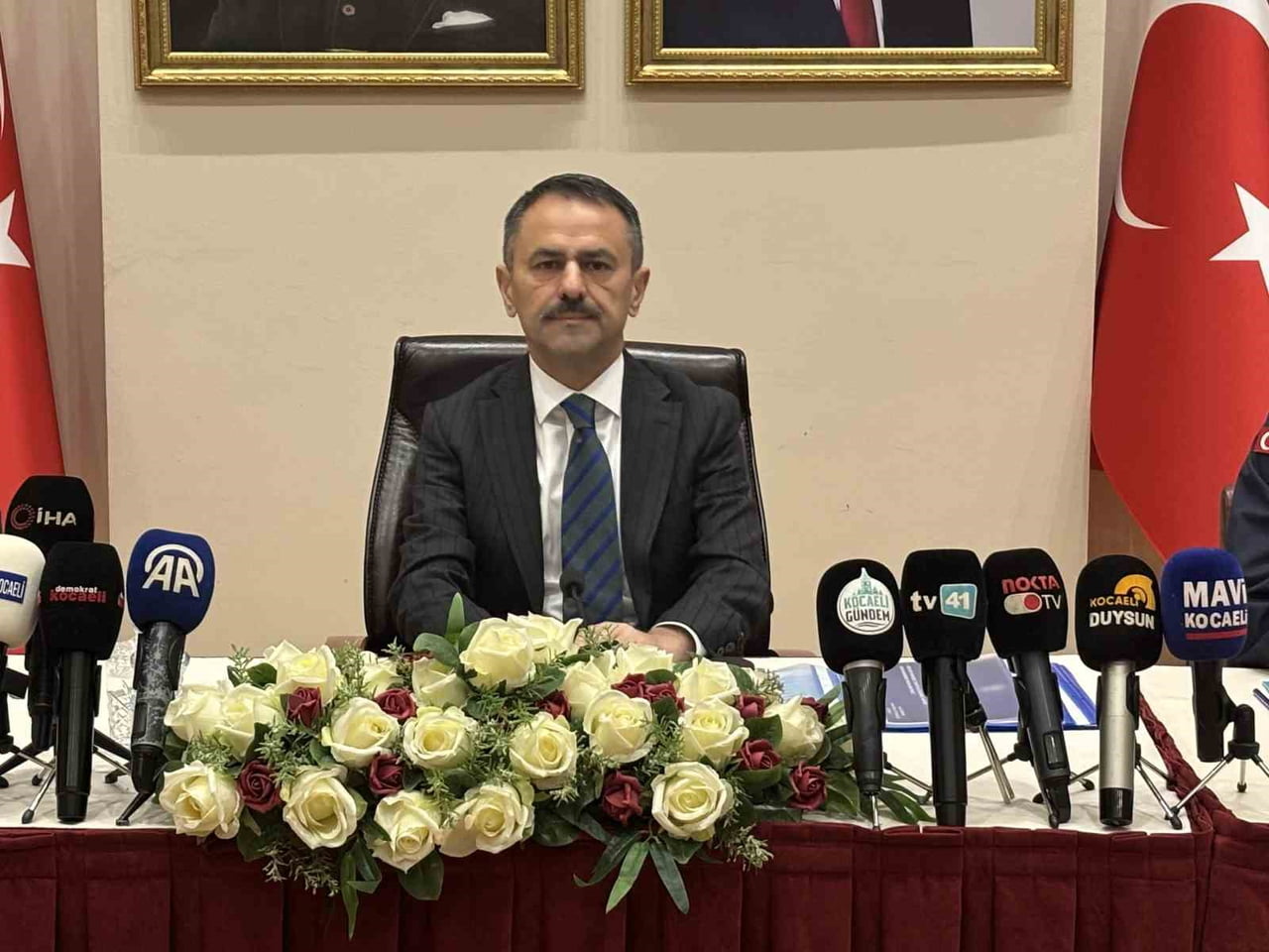 KOCAELİ VALİSİ İLHAMİ AKTAŞ