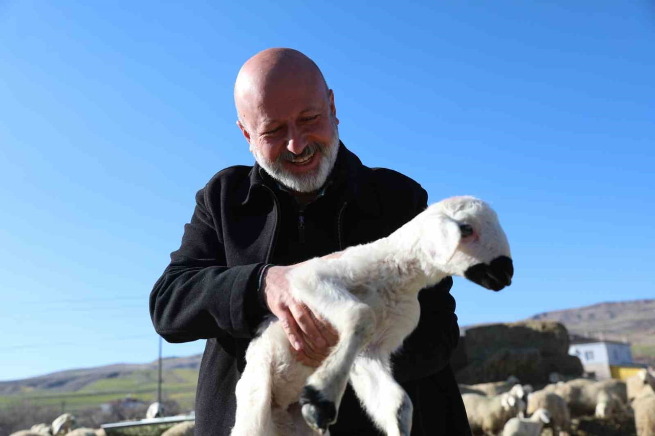 KOCASİNAN BELEDİYESİ, KIRSAL MAHALLELERİN KÖY KİMLİĞİNİ KORUMAK VE KIRSAL KALKINMAYI GÜÇLENDİRMEK...
