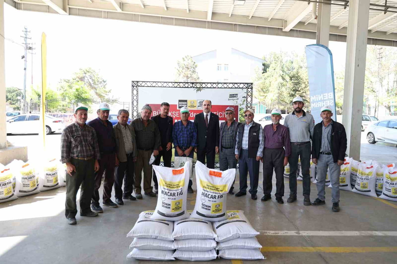KONYA BÜYÜKŞEHİR BELEDİYESİ, KONYALI ÇİFTÇİYE VE ÜRETİCİYE DESTEĞİNİ ARTIRARAK...