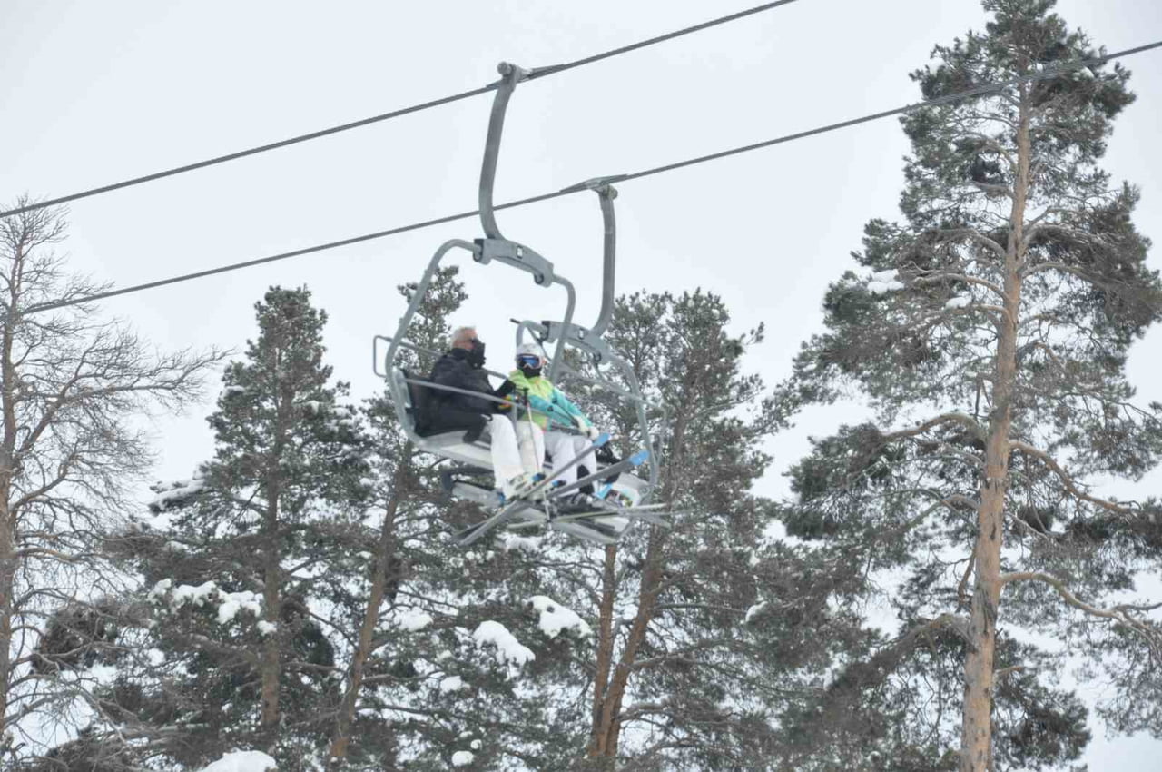 KRİSTAL KARIN MERKEZİ SARIKAMIŞ’A KAYAKSEVERLERDEN YOĞUN İLGİ(MUHAMMET SEFA...