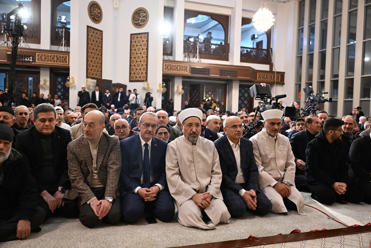 MALATYA'DA MİRAÇ KANDİLİ DUALARLA İDRAK EDİLDİ