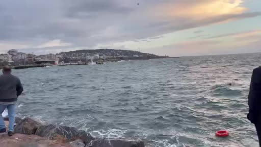 Maltepe Sahili’nde acı olay: Denize giren genç boğuldu