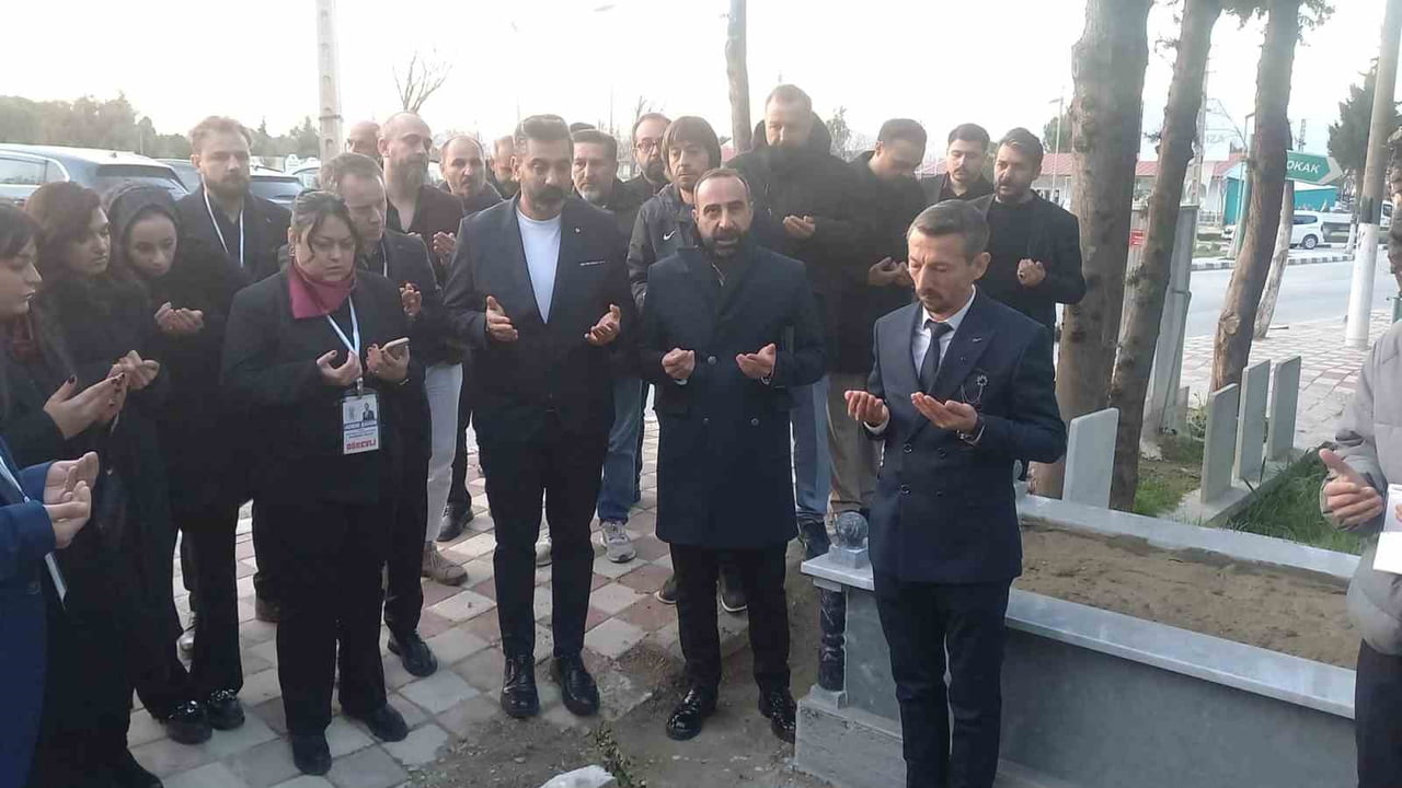 MANİSA BERBERLER VE KUAFÖRLER ODASININ OLAĞAN GENEL KURULUNDA MEVCUT BAŞKAN ADEM ŞAHİN, 277 OY...