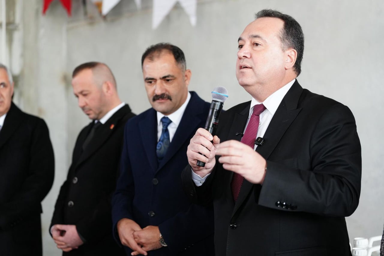 MANİSA BÜYÜKŞEHİR BELEDİYESİ, 2025 YILINDA YAŞANAN ZİRAİ DON OLAYLARINDAN ETKİLENEN MEYVE...